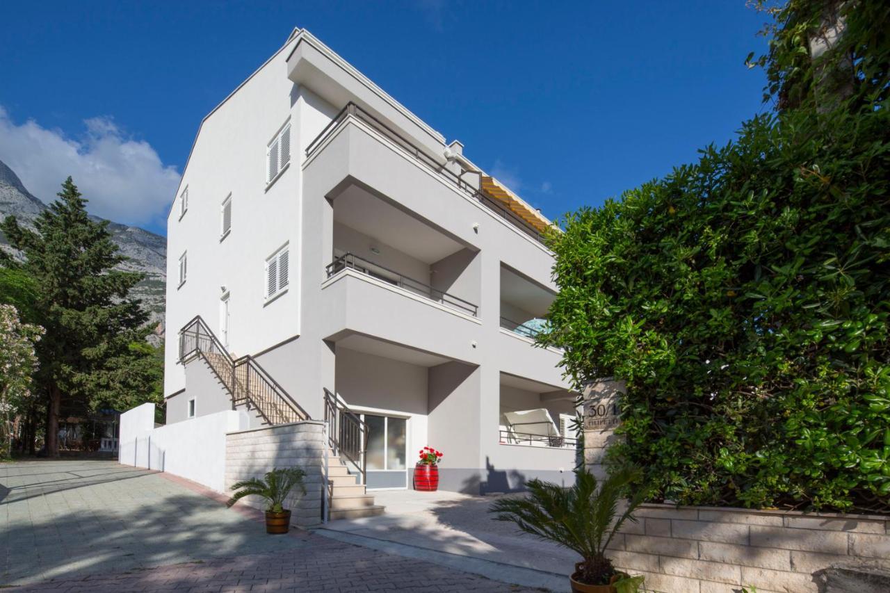 Apartments Filipeti Макарска Екстериор снимка