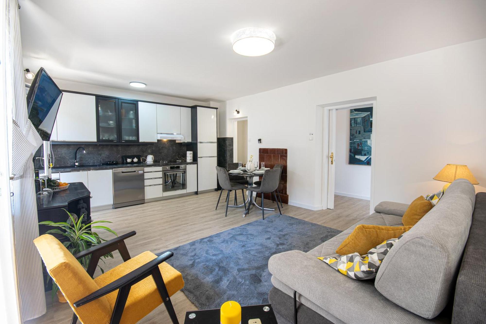 Apartments Filipeti Макарска Екстериор снимка