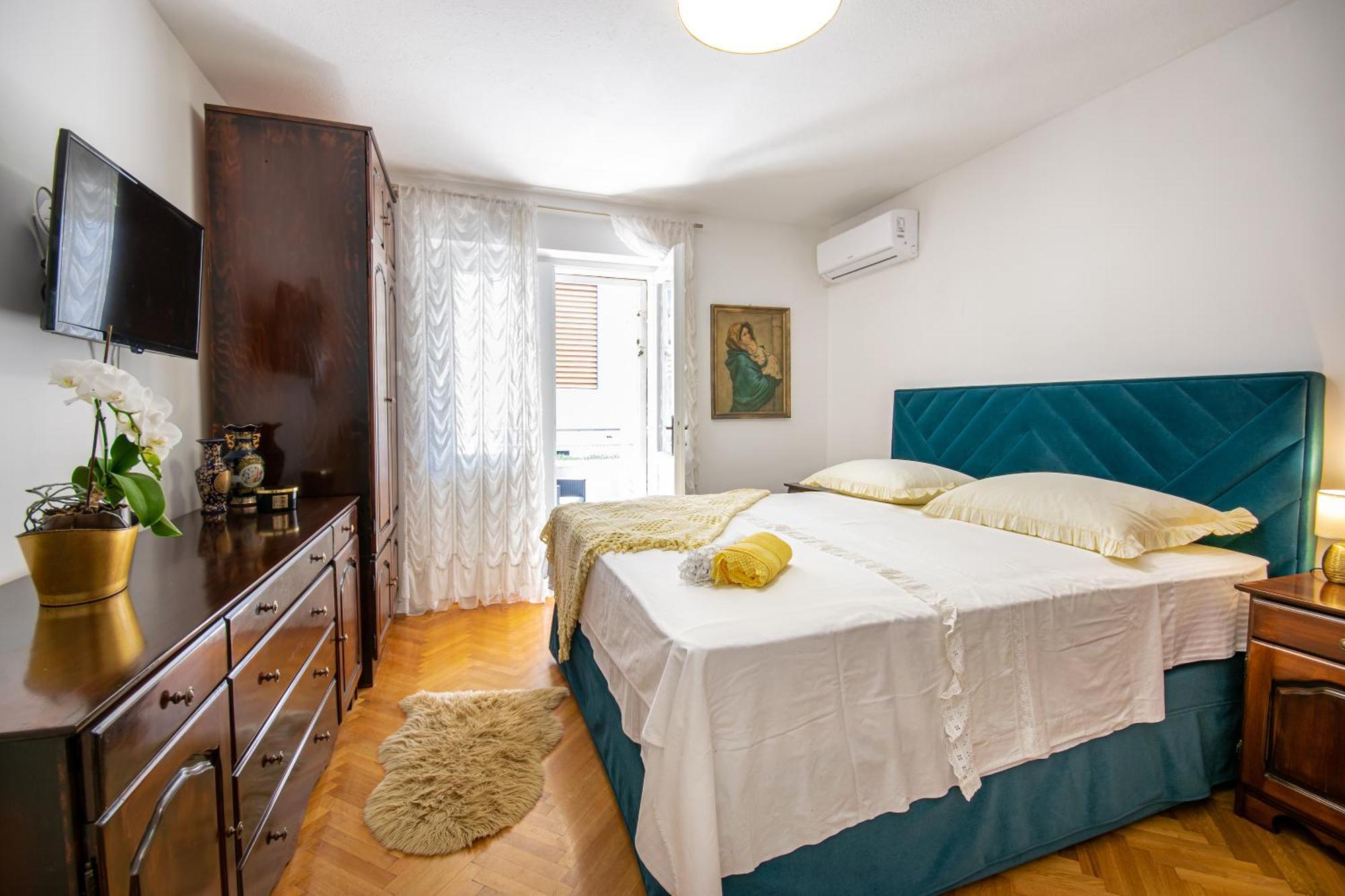 Apartments Filipeti Макарска Екстериор снимка