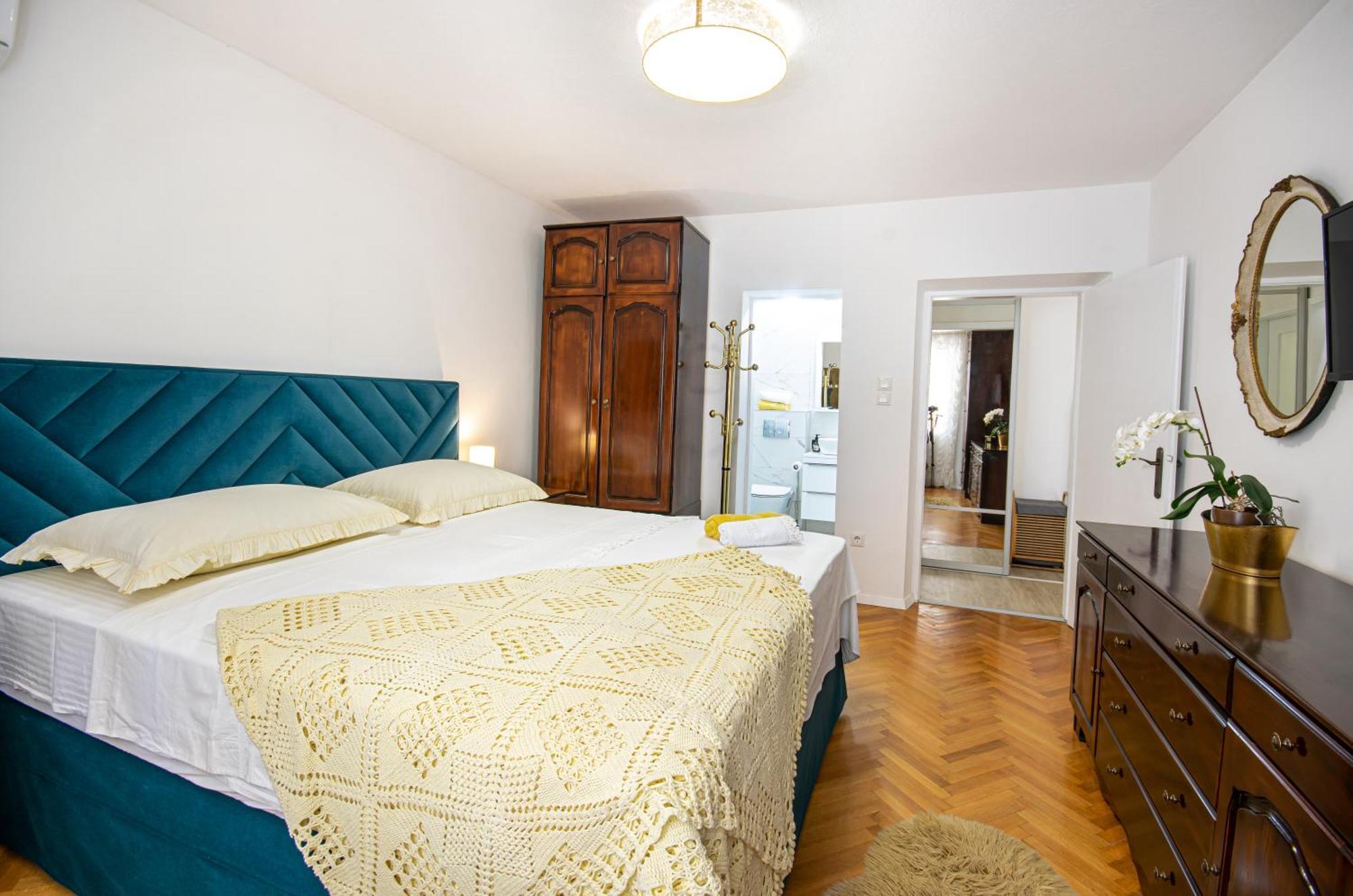 Apartments Filipeti Макарска Екстериор снимка