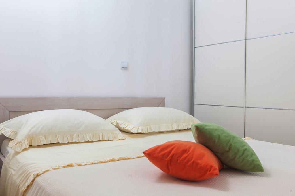 Apartments Filipeti Макарска Екстериор снимка